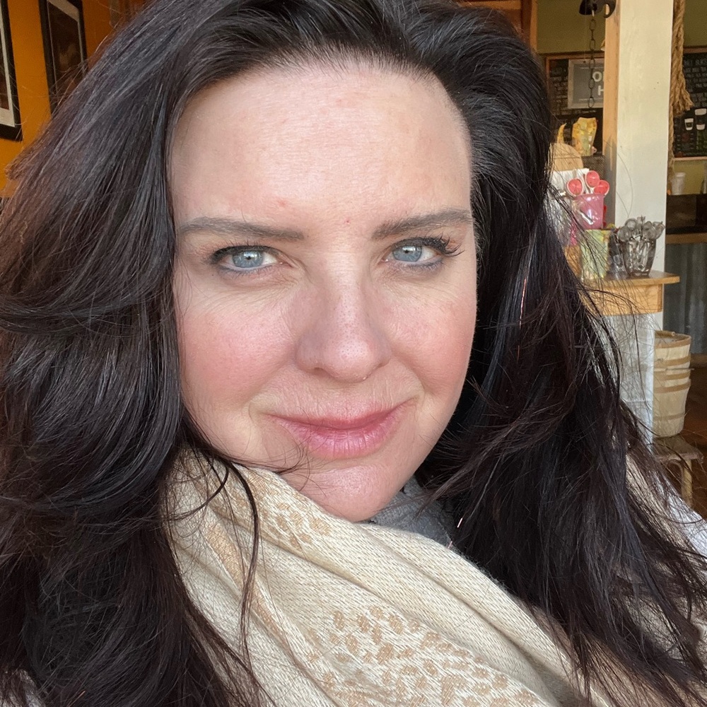 Meet your Posher, Sasha